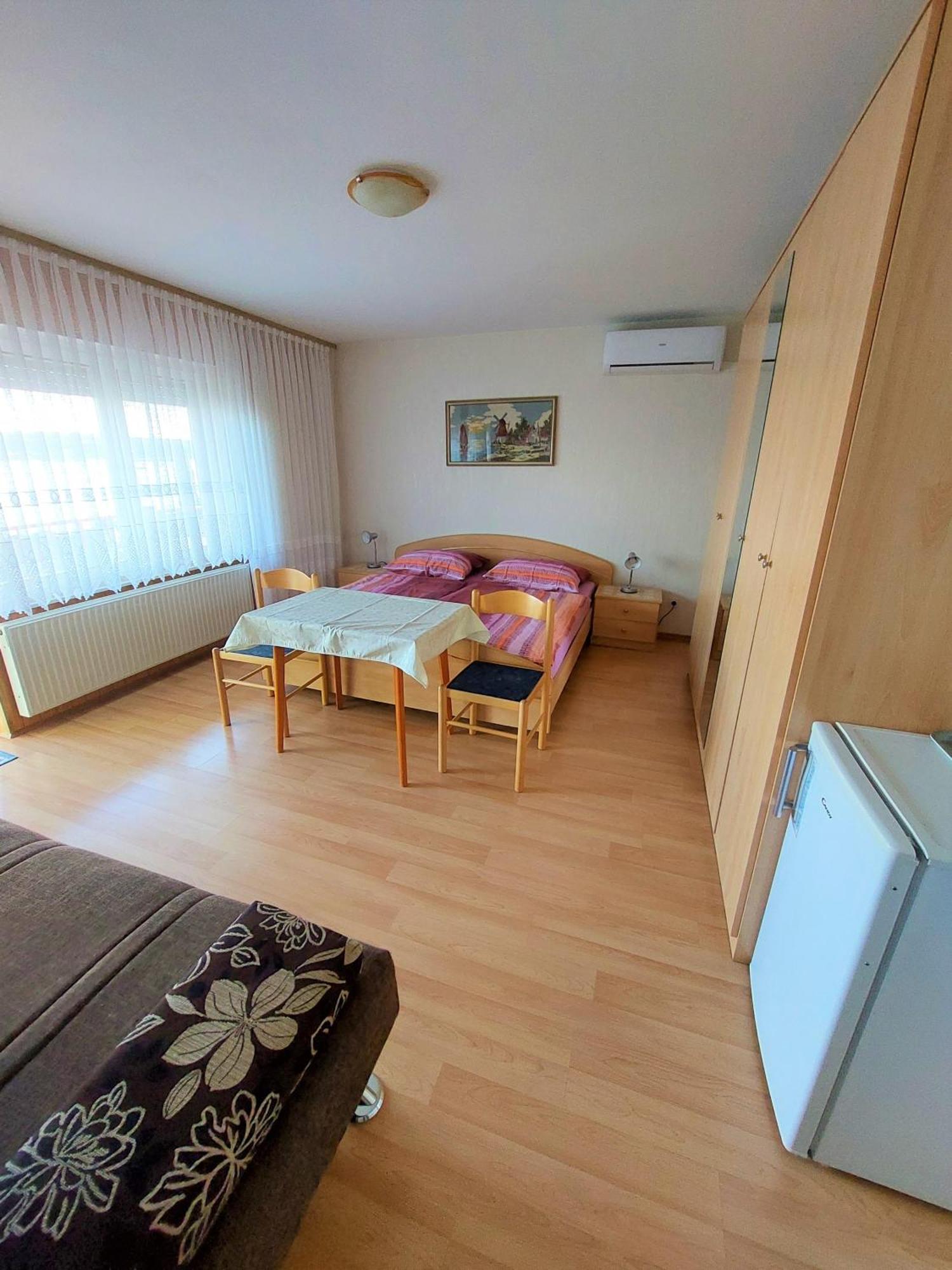 Sobe Crikvenica 29926 - Mileva Hotel Bilik gambar